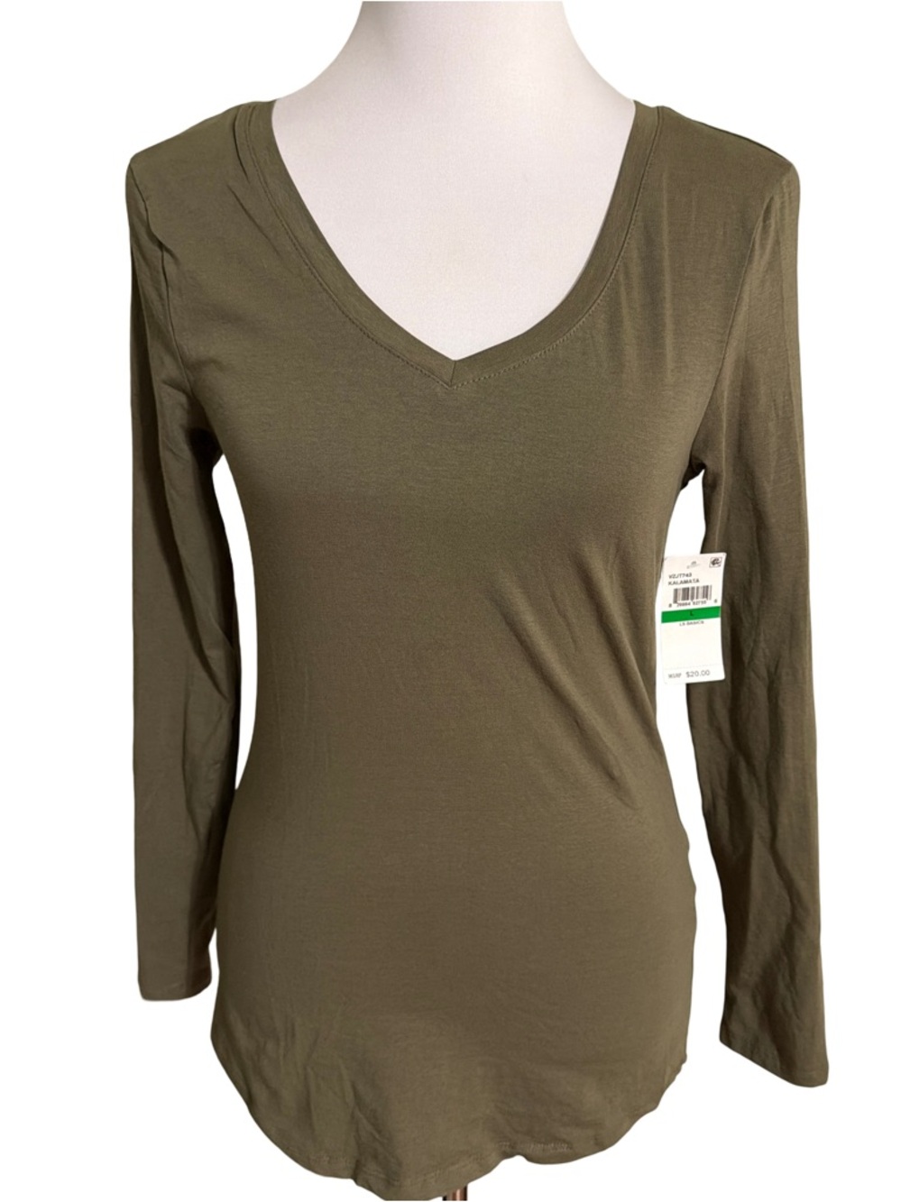 Aveto Women's Olive V-Neck Long Sleeve Tee